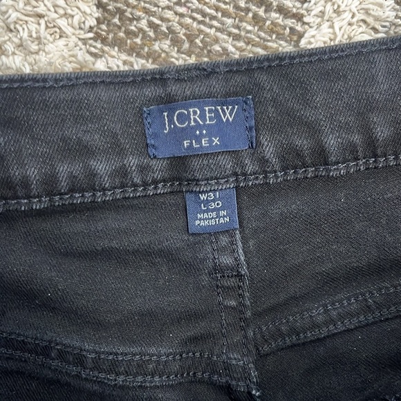 JCrew Factory Straight-fit flex jean in shadow wash 31 short - Picture 3 of 5